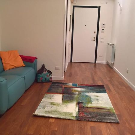 Sacra Famiglia Ausonia Apartment Palermo Buitenkant foto