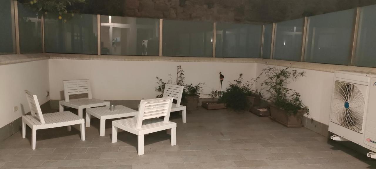 Sacra Famiglia Ausonia Apartment Palermo Buitenkant foto