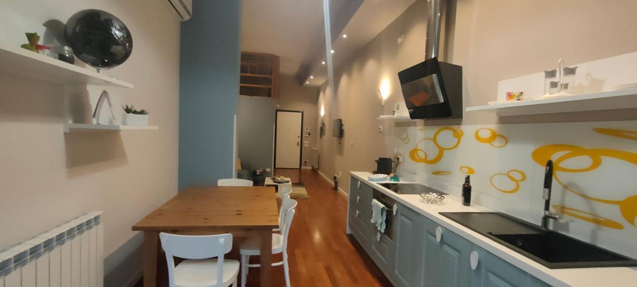 Sacra Famiglia Ausonia Apartment Palermo Buitenkant foto
