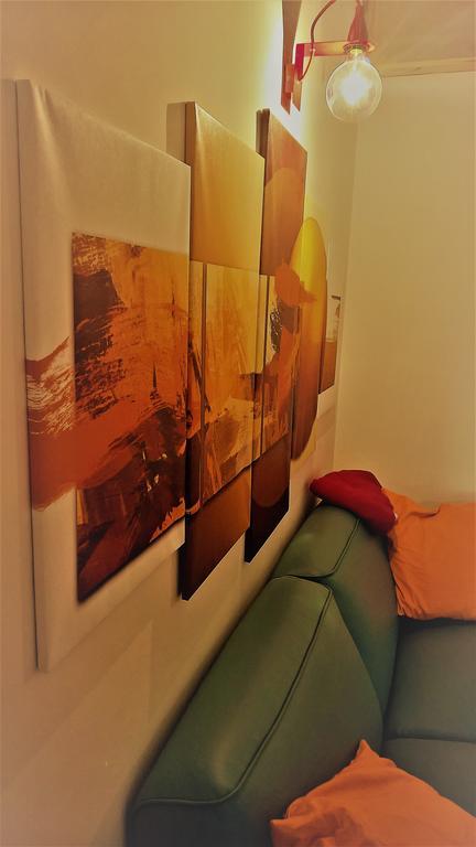 Sacra Famiglia Ausonia Apartment Palermo Buitenkant foto