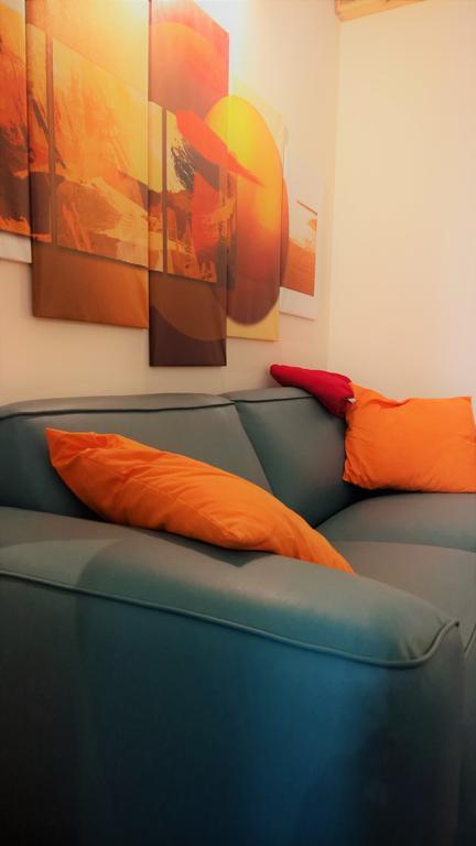 Sacra Famiglia Ausonia Apartment Palermo Buitenkant foto